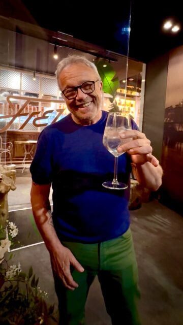 Una serata speciale per raccontare una nuova visione.

Abbiamo acceso i riflettori su un momento importante: il format Frezza, che ha conquistato tante persone, continua a evolversi e ad ampliarsi, sviluppandosi oggi su due livelli.

L’occasione è stata il lancio del nuovo sito web, celebrato insieme al nostro Claudio e a tanti amici che, nel tempo, hanno condiviso il nostro percorso, i nostri valori e la nostra idea di innovazione.

Un nuovo spazio digitale che racconta chi siamo, dove stiamo andando e la visione che guida ogni nostro progetto.

Perché ogni evoluzione merita di essere condivisa. 
E questo è solo l’inizio.

✨ Scopri il nuovo sito: frezzamilano.it

#FrezzaMilano #LaunchEvent #DesignInspiration #ClaudioAmendola